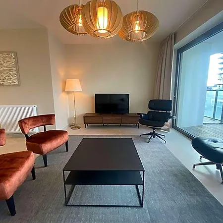 Hotel Modern In With Terrace 2*