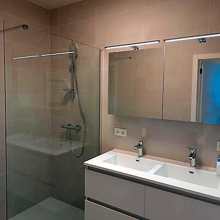 Modern In With Terrace Hotel